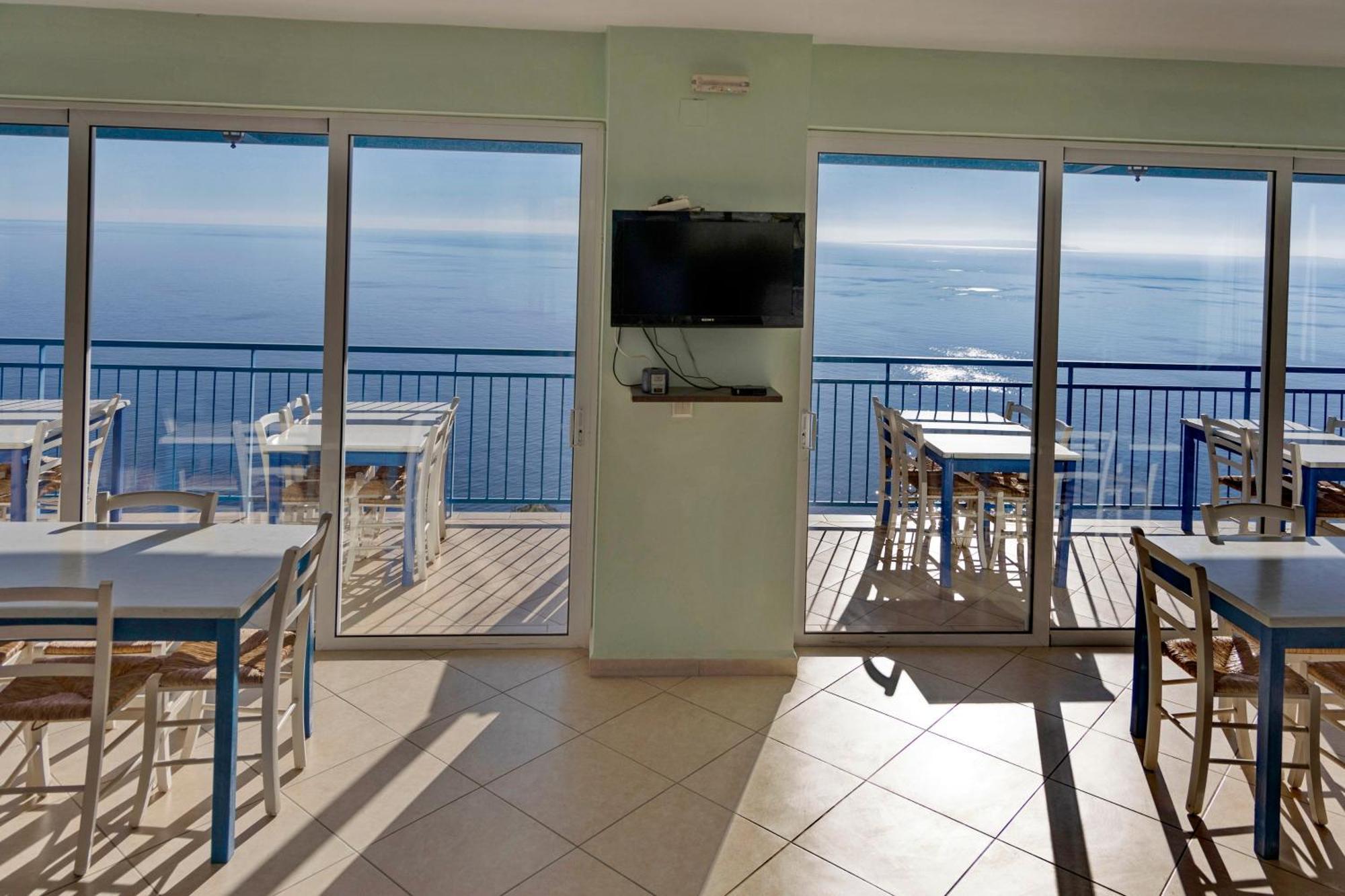 Akrotiri Panorama- Luxury Rental Apartments With Sea View Rodakino Extérieur photo
