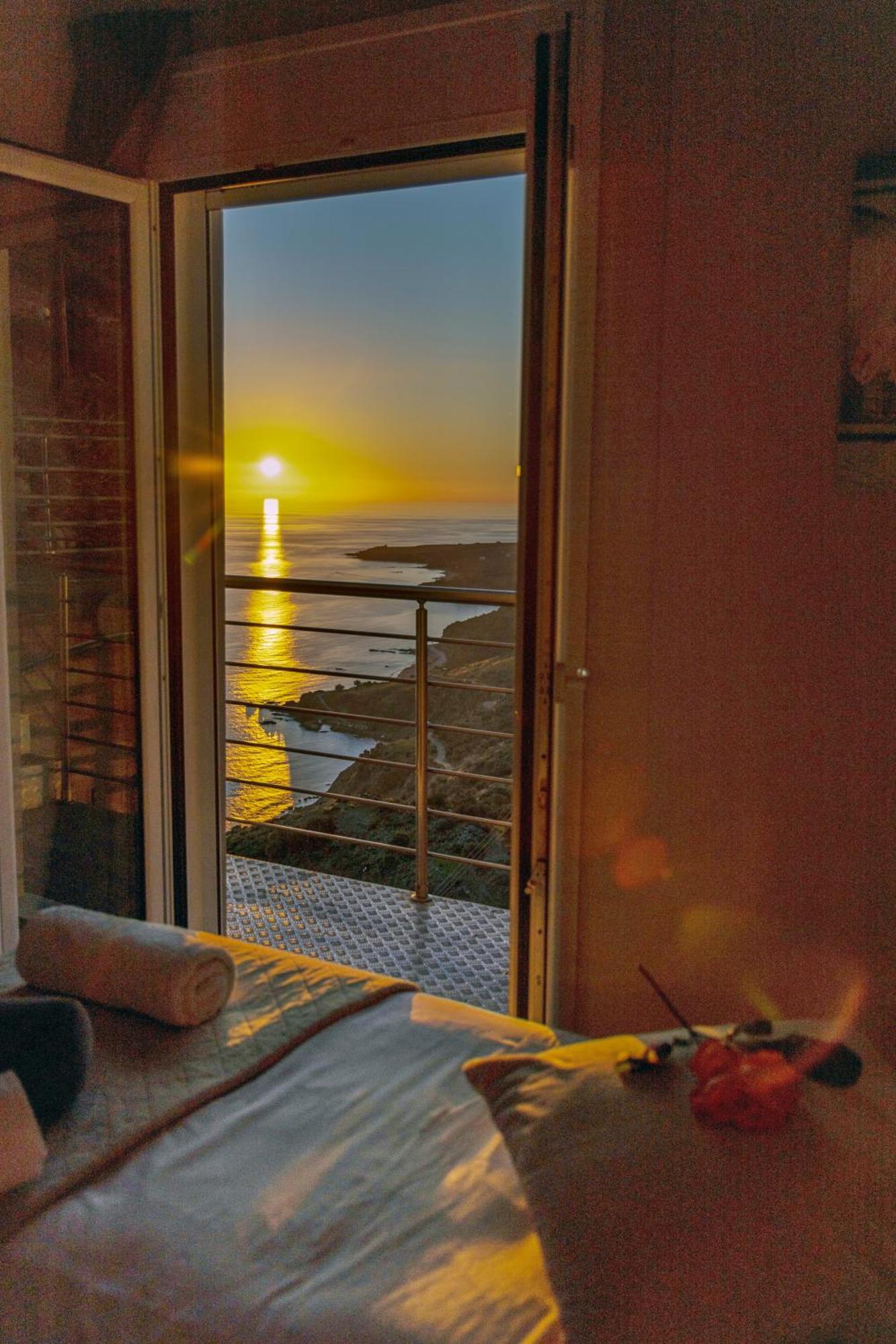 Akrotiri Panorama- Luxury Rental Apartments With Sea View Rodakino Extérieur photo